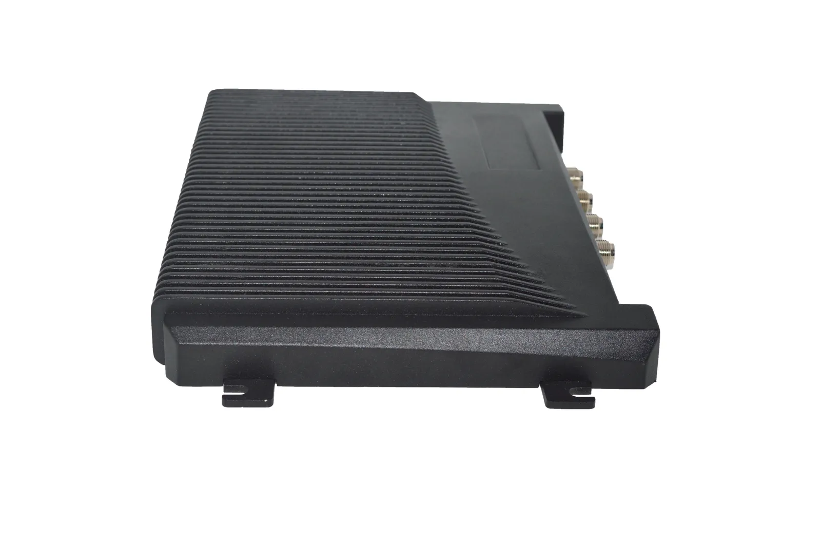 TagTrack S8600 industrial RFID reader — photo 3